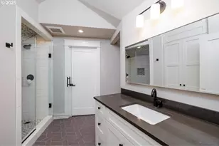 1051 Forest Meadows Way, Lake Oswego, OR 97034 - Photo 39