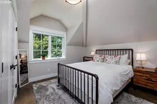 1051 Forest Meadows Way, Lake Oswego, OR 97034 - Photo 37