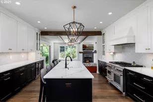 1051 Forest Meadows Way, Lake Oswego, OR 97034 - Photo 11