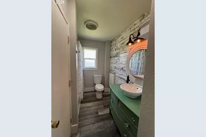 517 W Greenwood St, Enterprise, OR 97828 - Photo 9