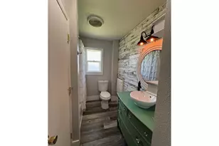517 W Greenwood St, Enterprise, OR 97828 - Photo 9