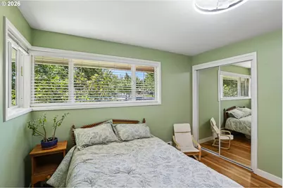 720 NE 107th Pl, Portland, OR 97220 - Photo 19