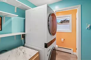 720 NE 107th Pl, Portland, OR 97220 - Photo 25