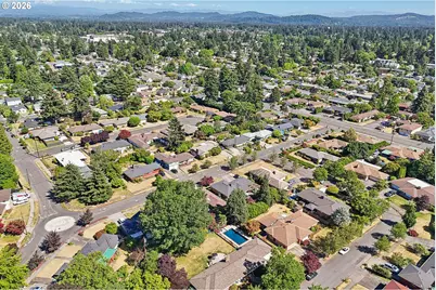 720 NE 107th Pl, Portland, OR 97220 - Photo 45