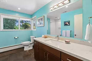 720 NE 107th Pl, Portland, OR 97220 - Photo 17