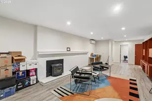 720 NE 107th Pl, Portland, OR 97220 - Photo 31