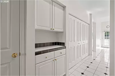 1826 Armadale Ave, Hood River, OR 97031 - Photo 9