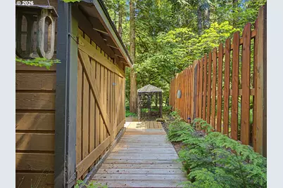 72410 E Smith Loop, Rhododendron, OR 97049 - Photo 39