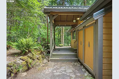 72410 E Smith Loop, Rhododendron, OR 97049 - Photo 3