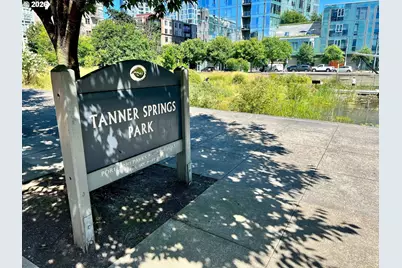 1125 NW 9th Ave #405, Portland, OR 97209 - Photo 33