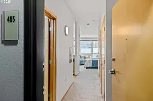 1125 NW 9th Ave, Portland, OR 97209 - Photo 3