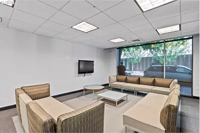 1125 NW 9th Ave #405, Portland, OR 97209 - Photo 25