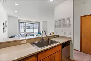 1125 NW 9th Ave, Portland, OR 97209 - Photo 7