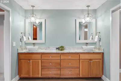 3141 NW Chapin Dr, Portland, OR 97229 - Photo 23