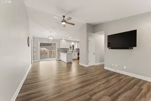 1735 Plateau St NE, Salem, OR 97305 - Photo 5