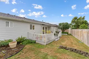 1735 Plateau St NE, Salem, OR 97305 - Photo 33