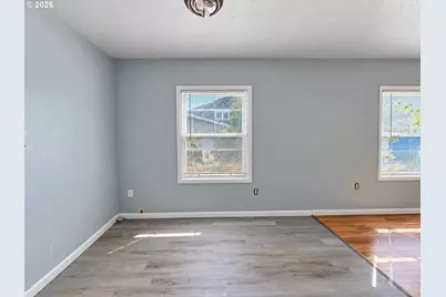 1062 NW Warrenton Dr, Warrenton, OR 97146 - Photo 13