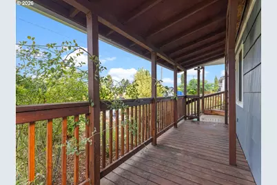 324 28th Ave, Longview, WA 98632 - Photo 3