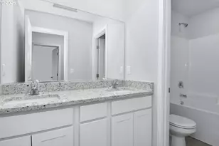 1355 Owl Ave, Woodburn, OR 97071 - Photo 21