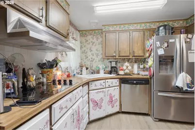 1199 N Terry St #228, Eugene, OR 97402 - Photo 13