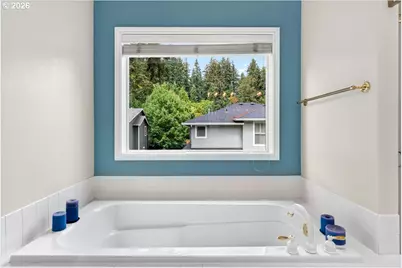 17108 Rebecca Ln, Lake Oswego, OR 97035 - Photo 25