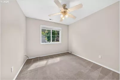 17108 Rebecca Ln, Lake Oswego, OR 97035 - Photo 27