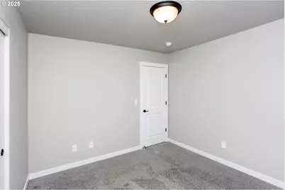 12805 NE 109th St, Vancouver, WA 98682 - Photo 33