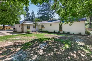 295 W Evans Creek Rd, Rogue River, OR 97537 - Photo 45