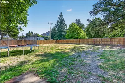 295 W Evans Creek Rd, Rogue River, OR 97537 - Photo 37