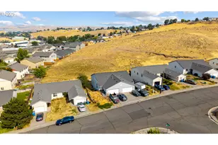 1109 SW Nye Ave, Pendleton, OR 97801 - Photo 7