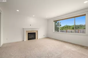 14101 NW Gargany St, Portland, OR 97229 - Photo 11