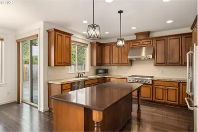 14101 NW Gargany St, Portland, OR 97229 - Photo 19