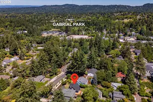 8234 SW Capitol Hwy, Portland, OR 97219 - Photo 43