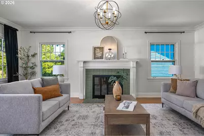 8234 SW Capitol Hwy, Portland, OR 97219 - Photo 3