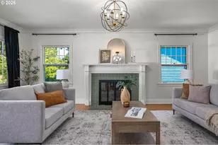 8234 SW Capitol Hwy, Portland, OR 97219 - Photo 3