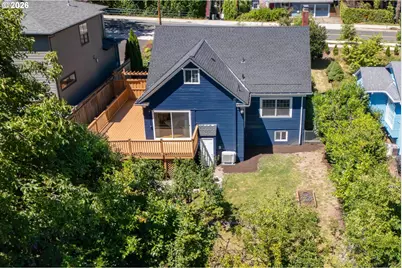 8234 SW Capitol Hwy, Portland, OR 97219 - Photo 41