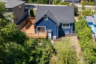 8234 SW Capitol Hwy, Portland, OR 97219 - Photo 41