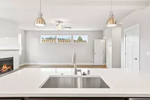 504 NE Trillium Dr, Estacada, OR 97023 - Photo 9