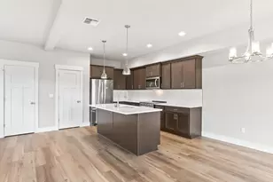 504 NE Trillium Dr, Estacada, OR 97023 - Photo 5