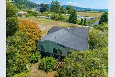 15282 Highway 101, Brookings, OR 97415 - Photo 13