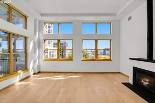 821 NW 11th Ave, Portland, OR 97209 - Photo 3