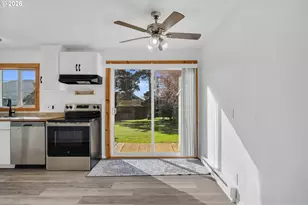 111 Cypress Ave, Garibaldi, OR 97118 - Photo 5