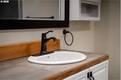 111 Cypress Ave, Garibaldi, OR 97118 - Photo 19