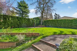 4695 SW Flower Pl, Portland, OR 97221 - Photo 25