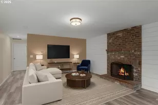 806 SE 73rd Ave, Hillsboro, OR 97123 - Photo 3