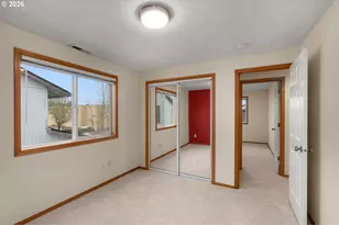 806 SE 73rd Ave, Hillsboro, OR 97123 - Photo 25