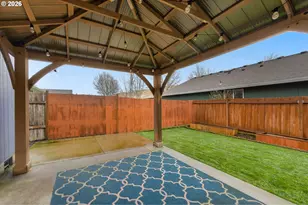 806 SE 73rd Ave, Hillsboro, OR 97123 - Photo 29