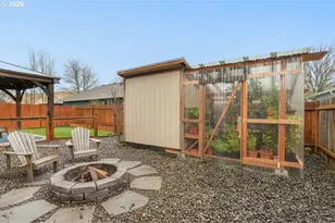 806 SE 73rd Ave, Hillsboro, OR 97123 - Photo 31