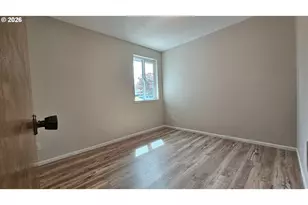 1937 Fieldcrest Ct, Salem, OR 97306 - Photo 11