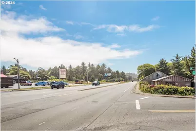 20 Willow St, Depoe Bay, OR 97341 - Photo 39